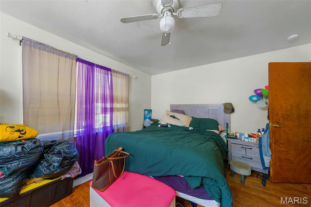 10030 Mccartney Lane St. Louis, MO 63137 - Photo 10 of 30