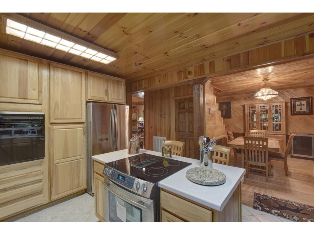 561 Grindstaff Road Butler, TN 37640 - Photo 19 of 36 Photo 19