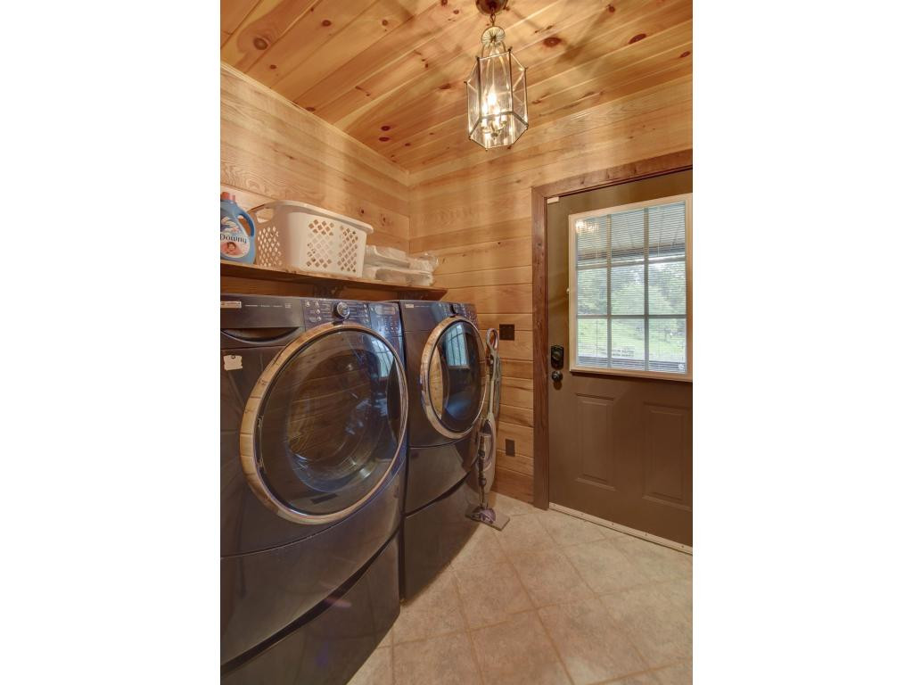 561 Grindstaff Road Butler, TN 37640 - Photo 28 of 36 Photo 28