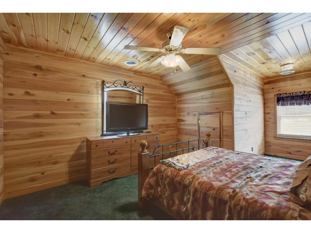 561 Grindstaff Road Butler, TN 37640 - Photo 32 of 36 Photo 32