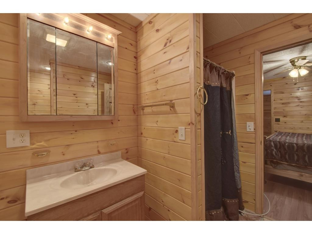 561 Grindstaff Road Butler, TN 37640 - Photo 34 of 36 Photo 34