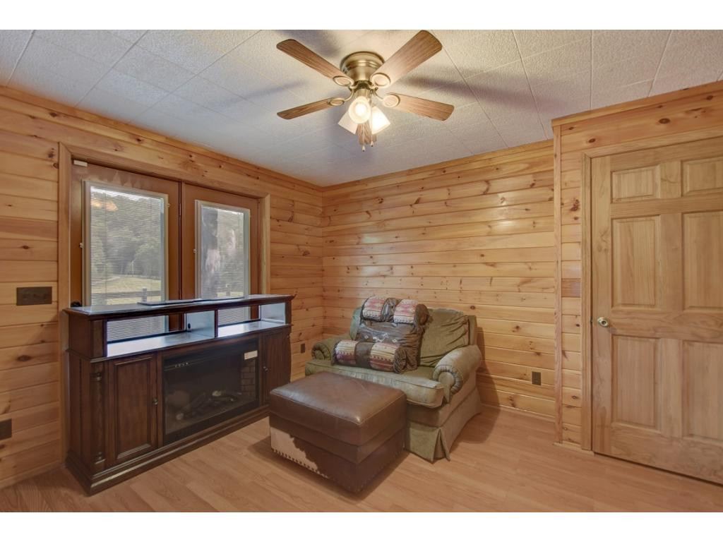 561 Grindstaff Road Butler, TN 37640 - Photo 35 of 36 Photo 35