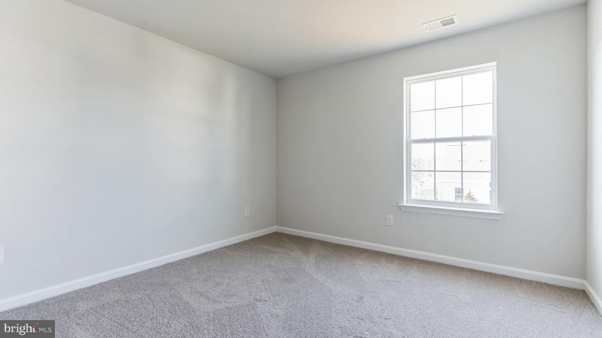 423 Kingston Drive Cherry Hill, NJ 08034 - Photo 18 of 27 an empty room with a window