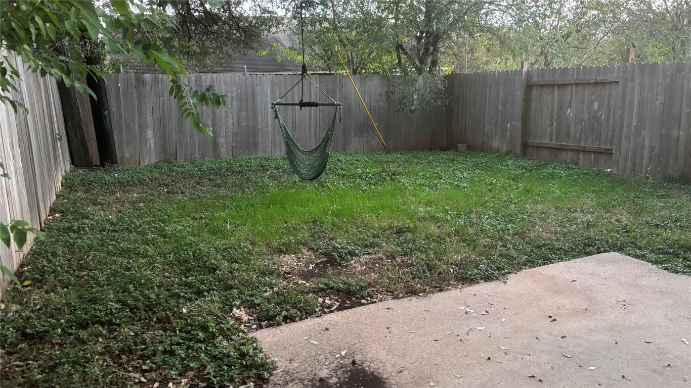 4507 Dorsett Oaks Circle, Unit A Austin, TX 78727 - Photo 23 of 26 View of fenced backyard