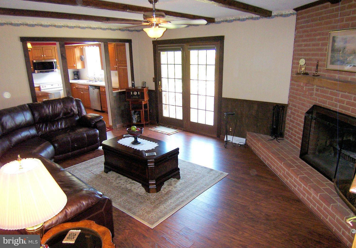 3937 West Chapel Road Aberdeen, MD 21001 - Photo 6 of 30 Living Room
