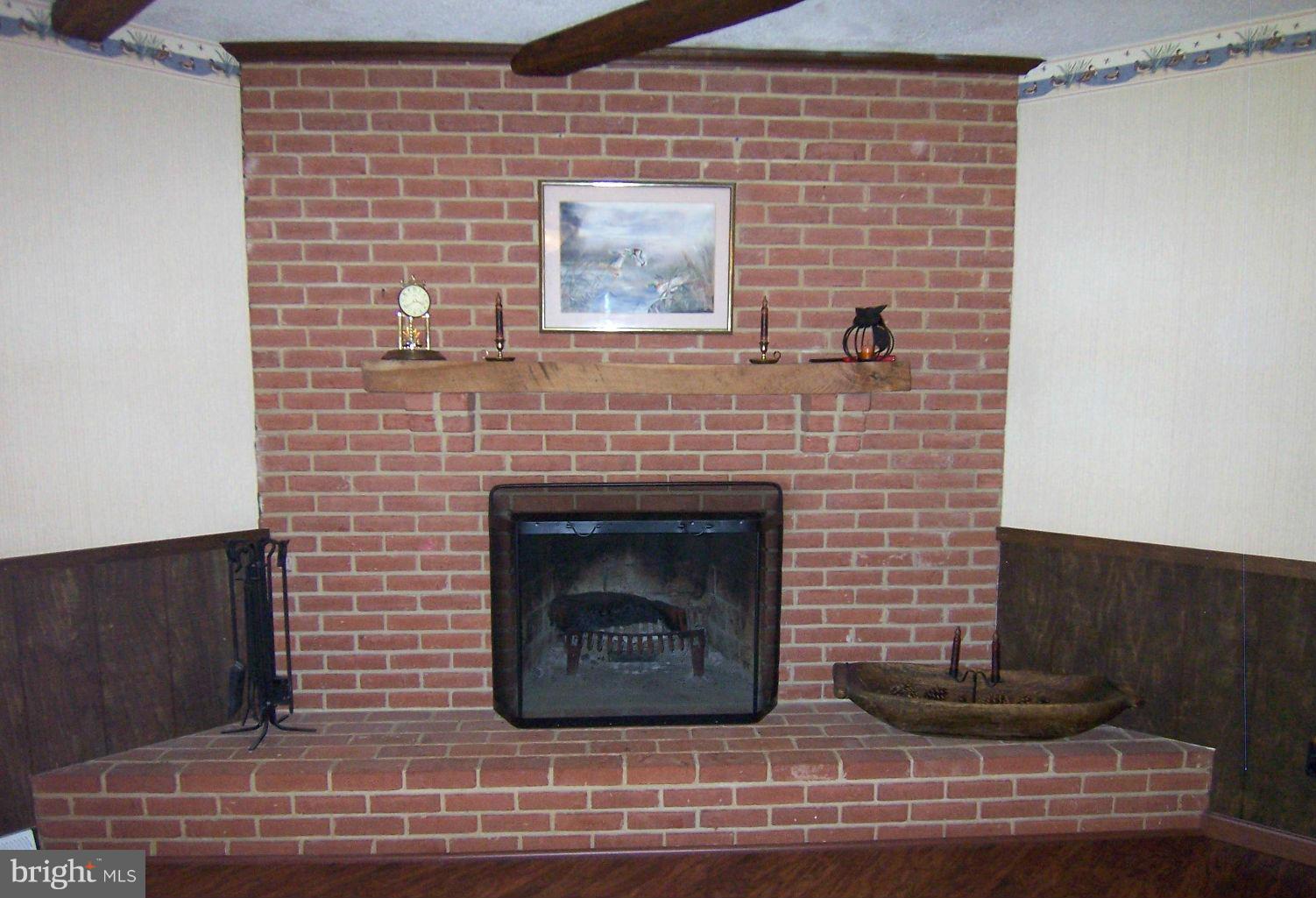 3937 West Chapel Road Aberdeen, MD 21001 - Photo 7 of 30 Living Room