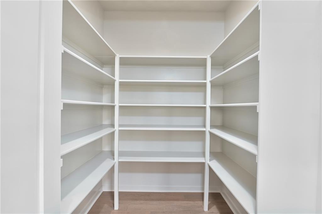 6104 Barth Road Shawnee, KS 66226 - Photo 19 of 34