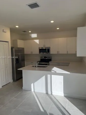 $2,600 | 11885 Southwest 245 Terrace, Unit 11885, Homestead, FL 33032