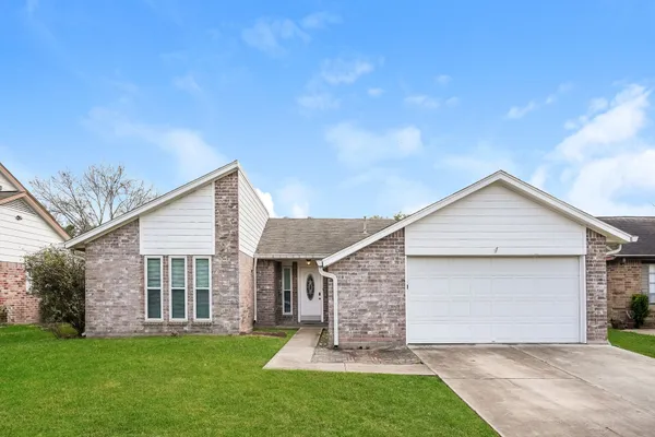 $1,845 | 18731 Shannon Glen Lane, Houston, TX 77084