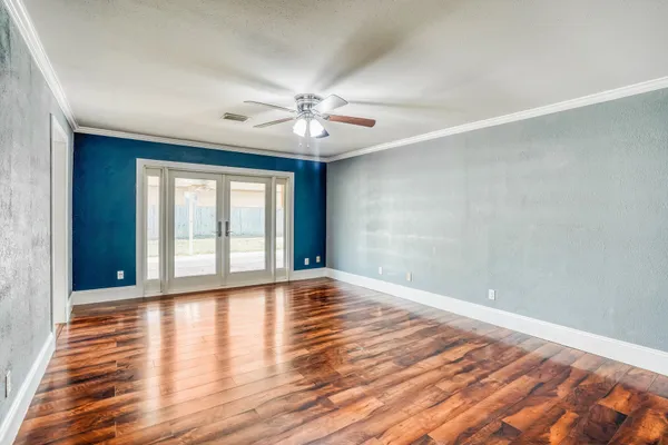 $1,845 | 18731 Shannon Glen Lane, Houston, TX 77084