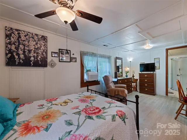 $299,900 | 449 Little East Fork Road, Canton, NC 28716