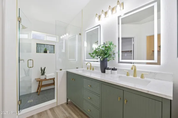 $550,000 | 17012 South 27th Place, Phoenix, AZ 85048