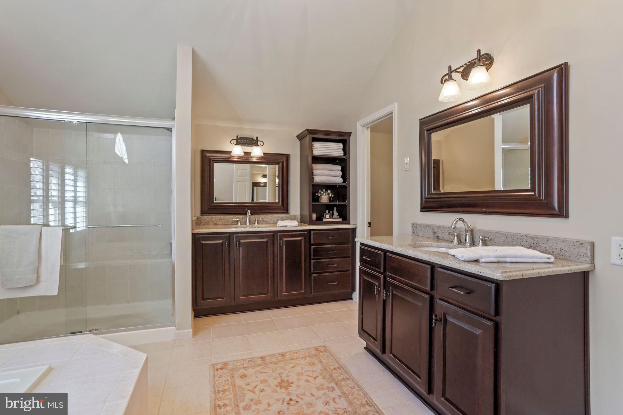 12 Watkins Row Edgewater, MD 21037 - Photo 22 of 51 Master Bath