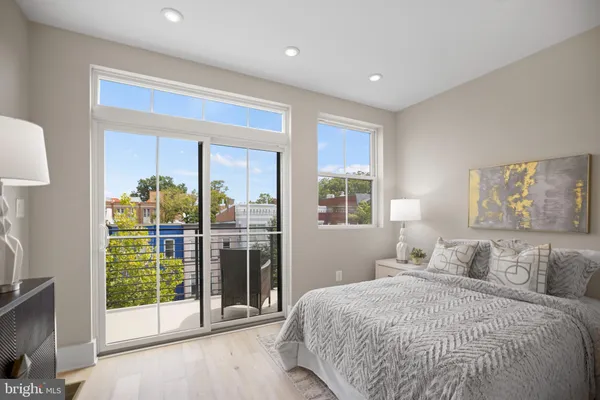 $4,900 | 1640 4th Street Northwest, Unit 2, Washington, DC 20001