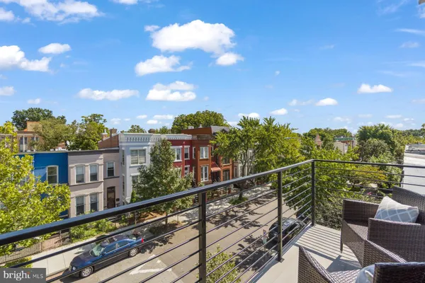 $4,900 | 1640 4th Street Northwest, Unit 2, Washington, DC 20001
