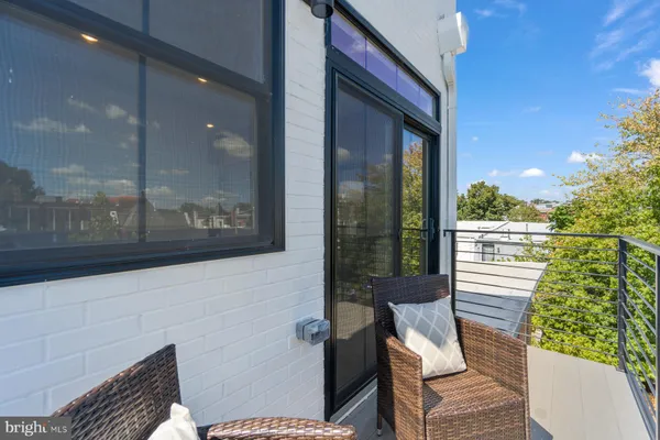 $4,900 | 1640 4th Street Northwest, Unit 2, Washington, DC 20001