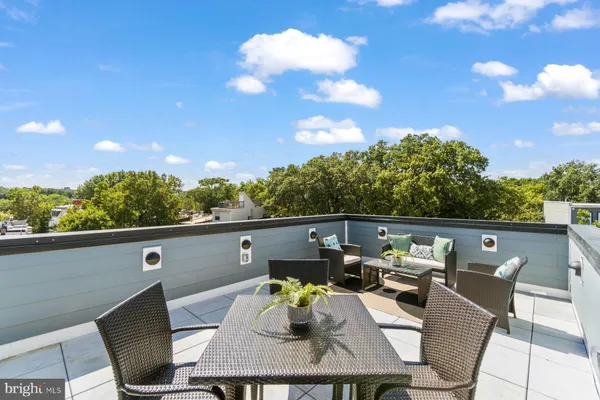 $4,900 | 1640 4th Street Northwest, Unit 2, Washington, DC 20001