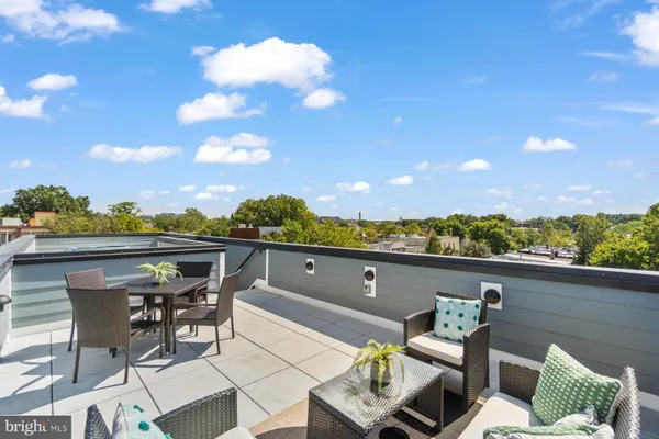 $4,900 | 1640 4th Street Northwest, Unit 2, Washington, DC 20001