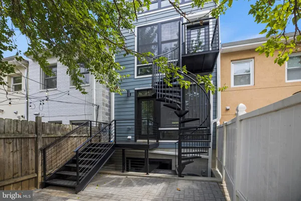 $4,900 | 1640 4th Street Northwest, Unit 2, Washington, DC 20001