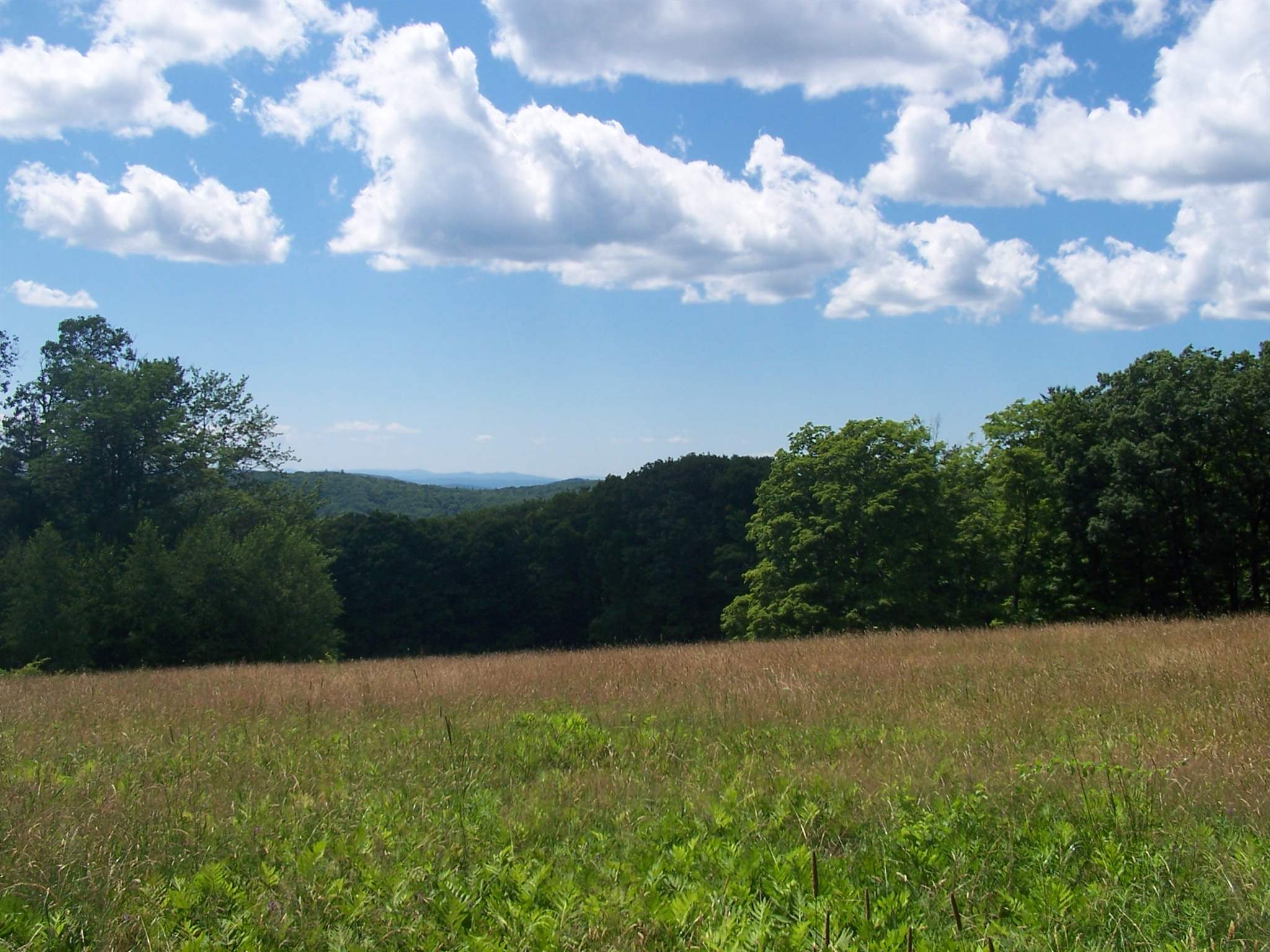 522 S Road Sullivan, NH 03445 - Photo 2 of 13
