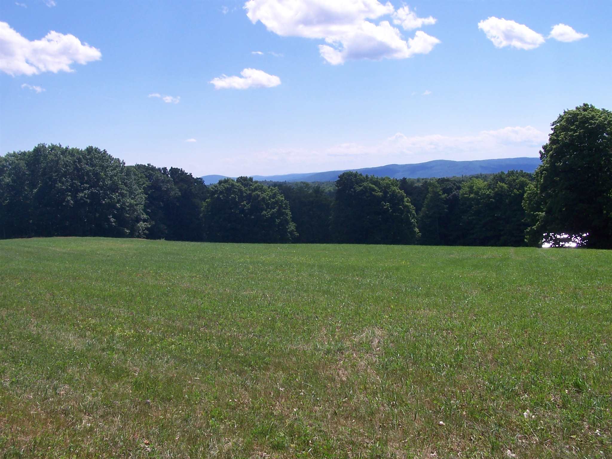 522 S Road Sullivan, NH 03445 - Photo 3 of 13