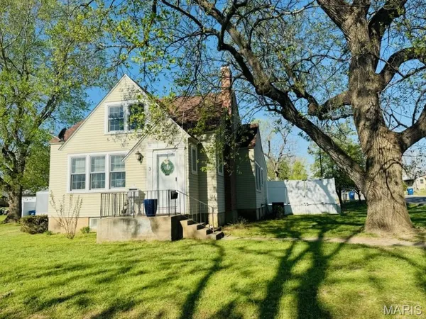 $274,900 | 3 North Jackson Street, Salem, MO 65560