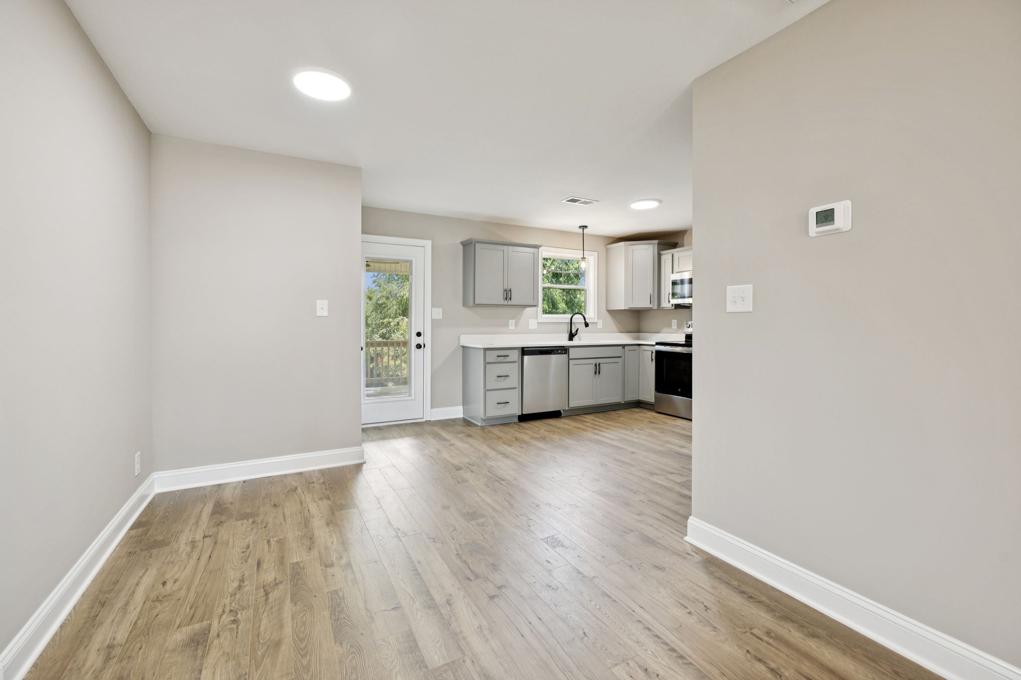 1304 Racker Drive Clarksville, TN 37043 - Photo 8 of 35