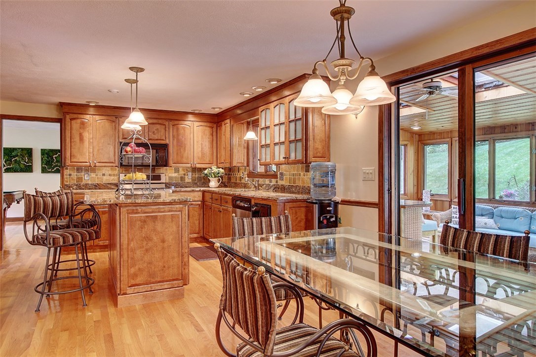 70 Hillside Road Cumberland, RI 02864 - Photo 22 of 40