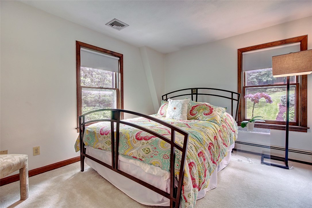 70 Hillside Road Cumberland, RI 02864 - Photo 36 of 40