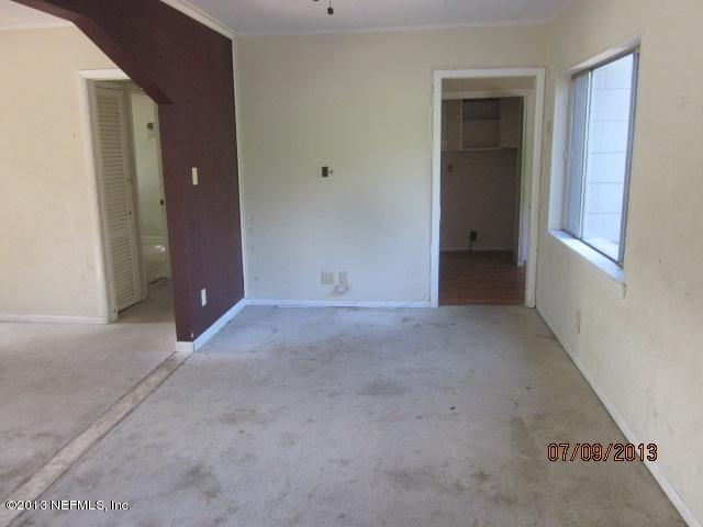 2452 Bayview Road Jacksonville, FL 32210 - Photo 5 of 14 a view of room with window