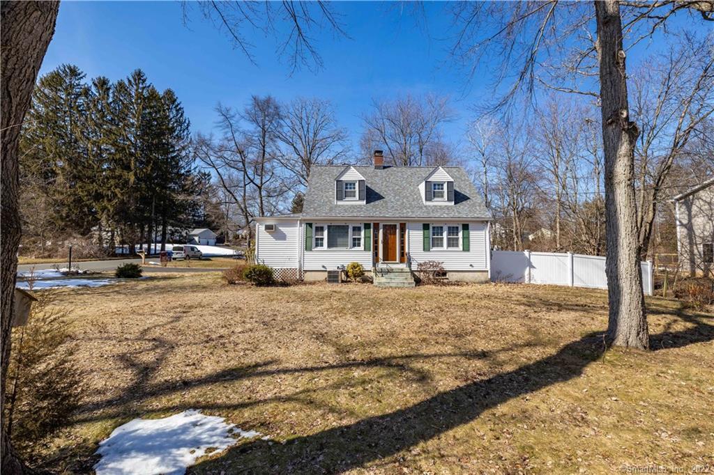 4 Terrie Road Farmington, CT 06032 - Photo 1 of 1 Welcome home to 4 Terrie Road, close to UCONN Health, golf clubs, tons of shopping, and easy access to I84!