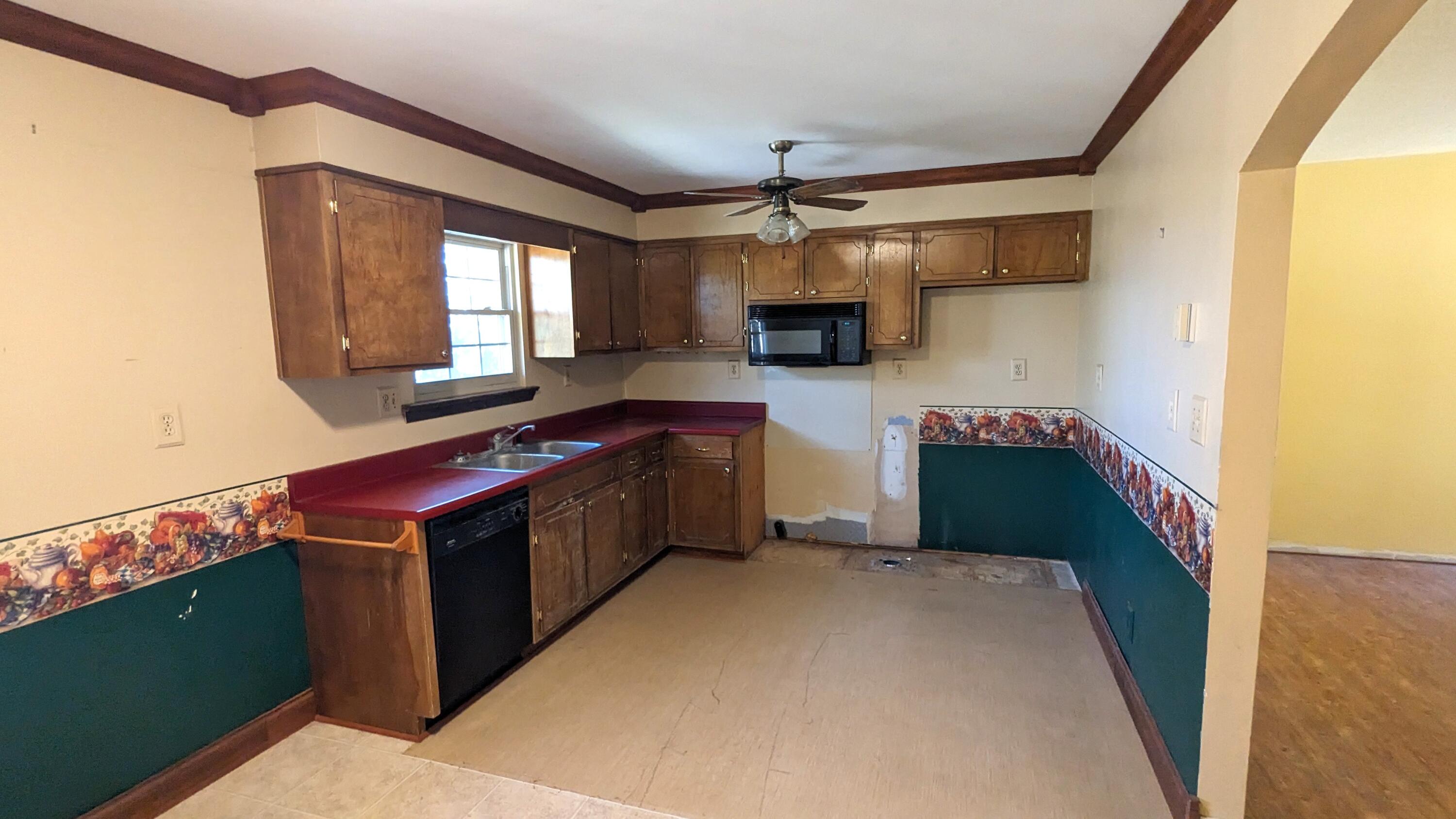 6721 Water Acres Road Harrison, TN 37341 - Photo 4 of 13 PXL_20230228_152040283