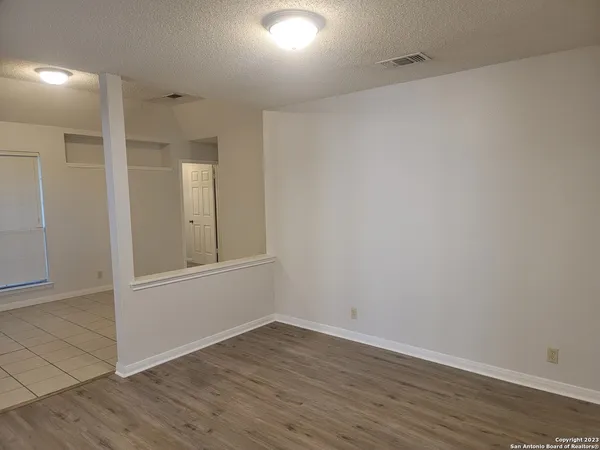 $2,300 | 1406 Lightstone Drive, San Antonio, TX 78258