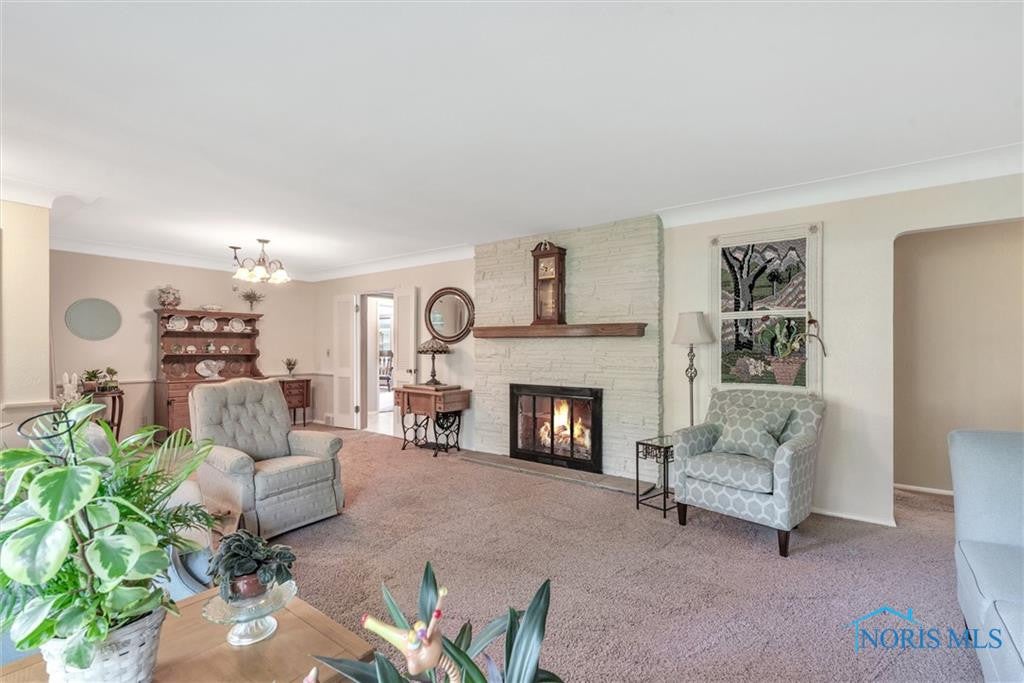 5161 Pawnee Road Toledo, OH 43613 - Photo 9 of 50 Gallery Image 9