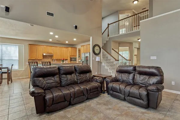 $715,000 | 23 Weeping Spruce Place, Conroe, TX 77384