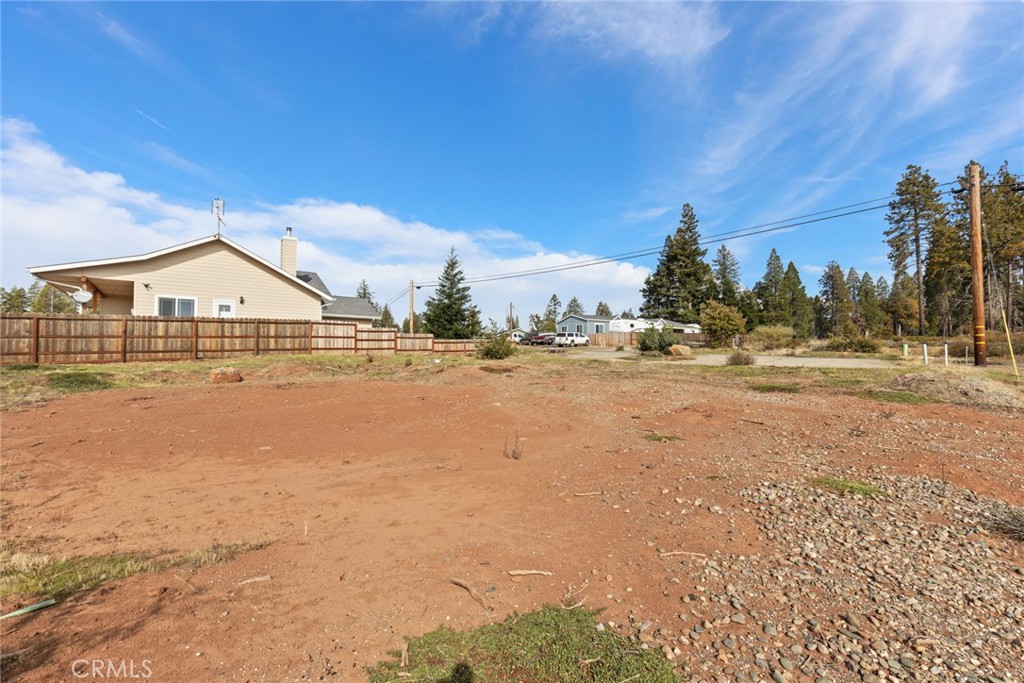6507 Shaw Circle Magalia, CA 95954 - Photo 4 of 15 a view of an ocean and beach
