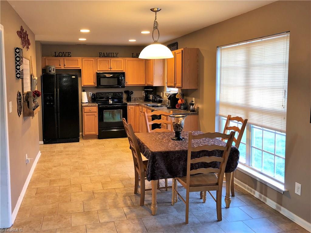 1109 Mountain Ridge Road Rural Hall, NC 27045 - Photo 4 of 16