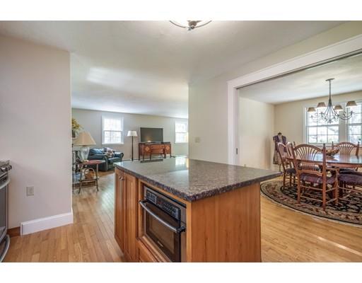 37 Flint Road Acton, MA 01720 - Photo 7 of 35 Gallery Image 7