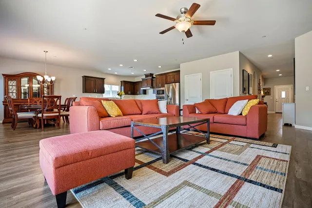 $669,000 | 400 Canterbury Court, Ione, CA 95640