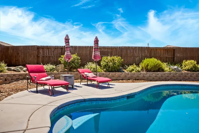 $669,000 | 400 Canterbury Court, Ione, CA 95640