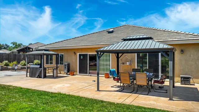 $669,000 | 400 Canterbury Court, Ione, CA 95640