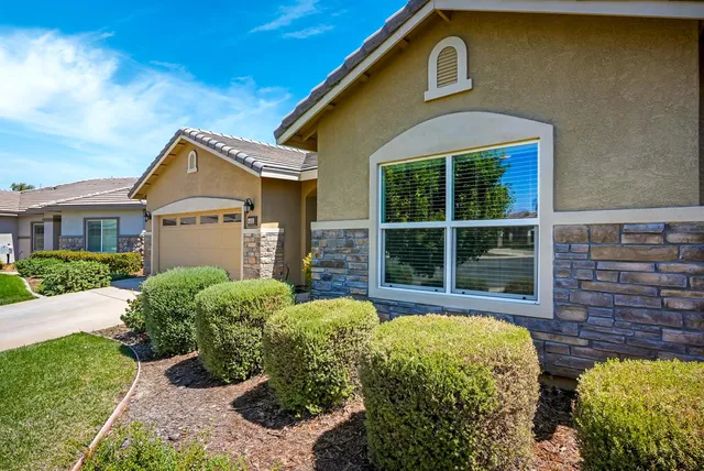$669,000 | 400 Canterbury Court, Ione, CA 95640