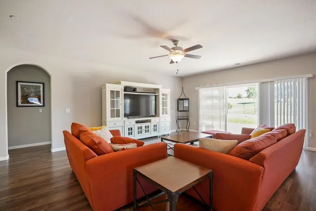 $669,000 | 400 Canterbury Court, Ione, CA 95640