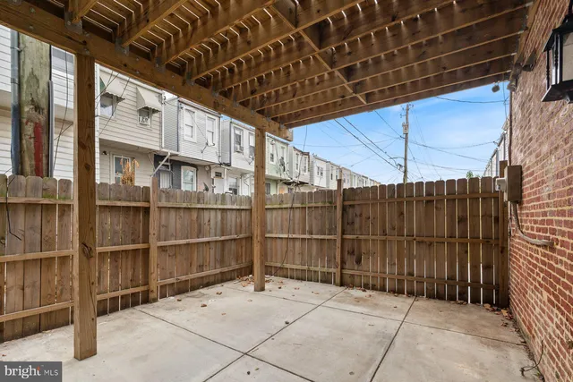 $2,300 | 543 North Kenwood Avenue, Baltimore, MD 21205