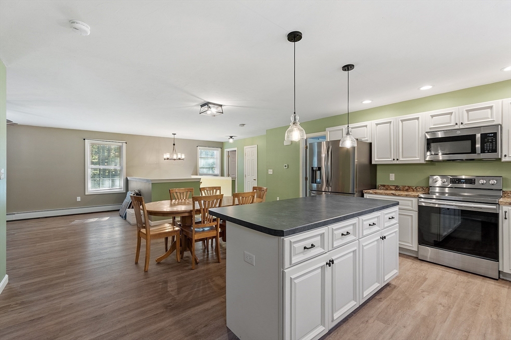 378 Otter River Road Templeton, MA 01468 - Photo 7 of 41 Gallery Image 7