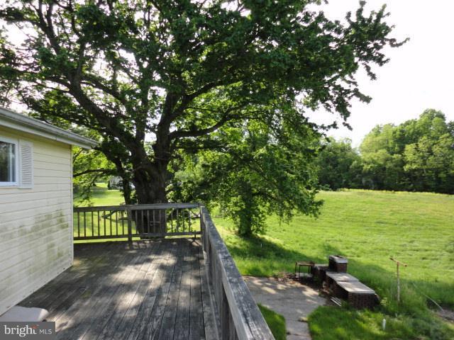 100 Mill Swamp Road Edgewater, MD 21037 - Photo 22 of 27 Exterior (Rear)