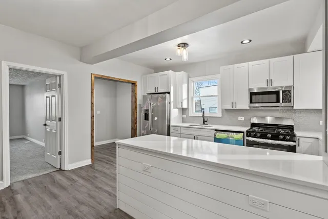 $305,000 | 6807 South Marshfield Avenue, Chicago, IL 60636