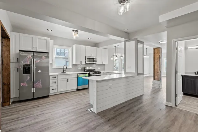 $305,000 | 6807 South Marshfield Avenue, Chicago, IL 60636