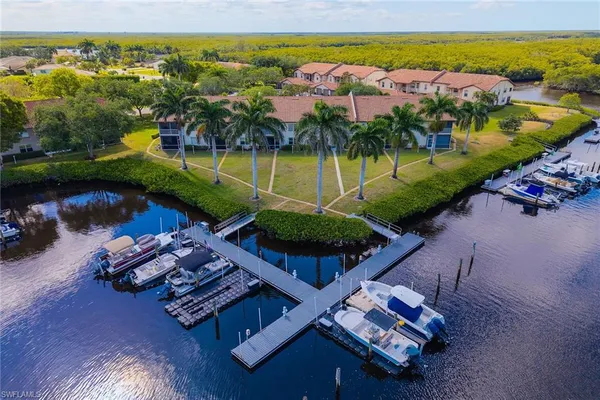 $335,000 | 162 Newport Drive, Unit 1208, Naples, FL 34114
