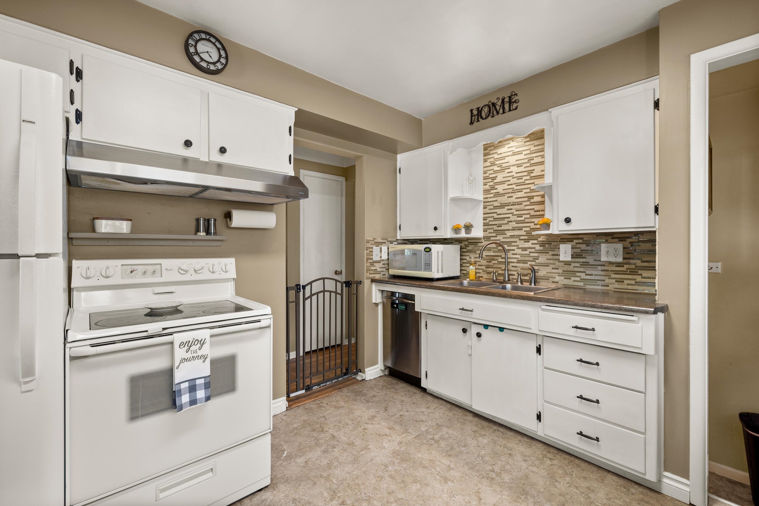 5327 North Walnut Street Spokane, WA 99205 - Photo 12 of 34